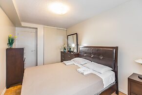 Toronto Furnished Living - Gerard St. E
