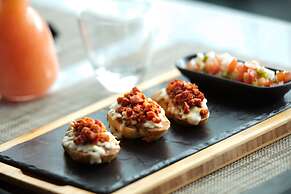 AC Hotel by Marriott Queretaro Antea