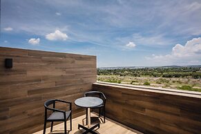 AC Hotel by Marriott Queretaro Antea