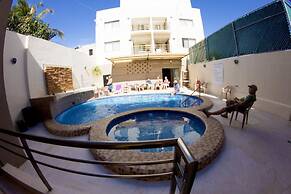 Hotel & Suites Domani