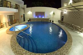 Hotel & Suites Domani