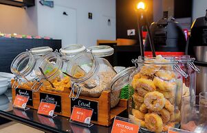 Golden Tower Shopping by Fênix Hotéis