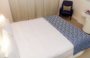 Golden Tower Shopping by Fênix Hotéis