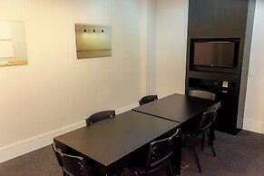 Golden Tower Shopping by Fênix Hotéis