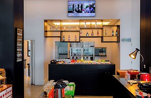 Golden Tower Shopping by Fênix Hotéis