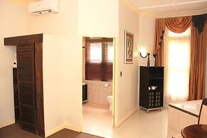 Sportsmens Lodge - Adults Only