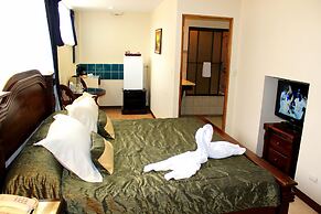 Sportsmens Lodge - Adults Only