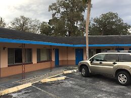 Cadillac Motel Fanning Springs