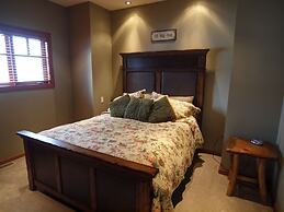 Mountain Town Properties Grey Wolf 5