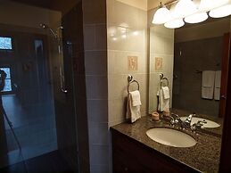 Mountain Town Properties Grey Wolf 5