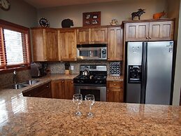 Mountain Town Properties Grey Wolf 5