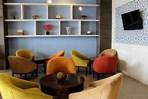 Pacific Palace Beach Tower Hotel