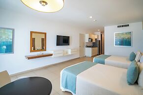 Pacific Palace Beach Tower Hotel