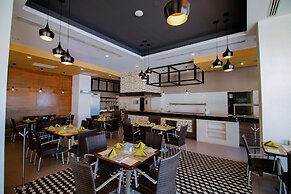 Pacific Palace Beach Tower Hotel