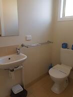 Bentley Waterfront Motel & Cottages