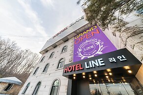 Line Hotel