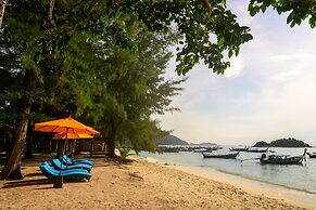 Wapi Resort Koh Lipe