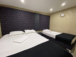 Orange Airport Hotel