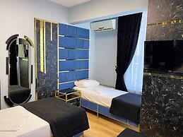 Orange Airport Hotel