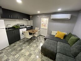 Orange Airport Hotel