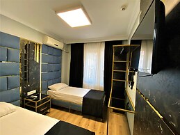 Orange Airport Hotel