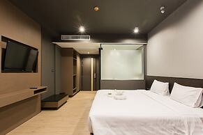 Maya Phuket Airport Hotel