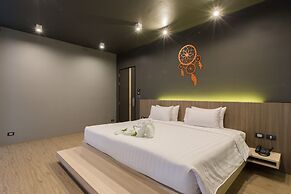 Maya Phuket Airport Hotel