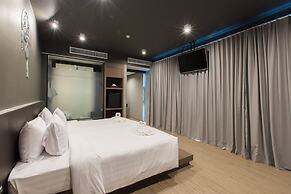 Maya Phuket Airport Hotel