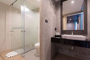 Maya Phuket Airport Hotel