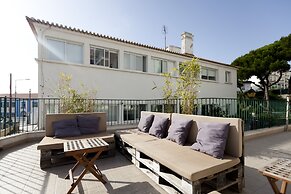 Amar Hostel, Suites & Surf Camp