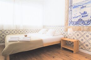 Amar Hostel, Suites & Surf Camp