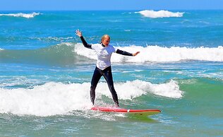 Amar Hostel, Suites & Surf Camp