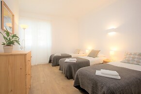 Amar Hostel, Suites & Surf Camp