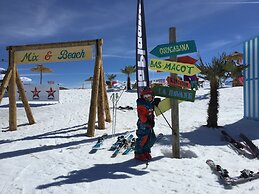 Chalet Hotel Rhododendrons