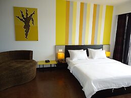 MEN's Resort & Spa - Caters to Gay Men