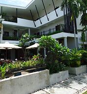 MEN's Resort & Spa - Caters to Gay Men