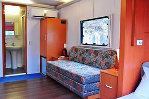 Kenting Houbihu Camping car