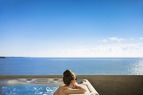 Rivalmare Boutique Hotel
