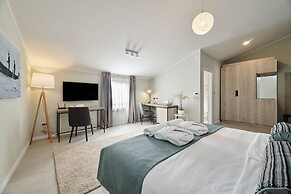 Rivalmare Boutique Hotel
