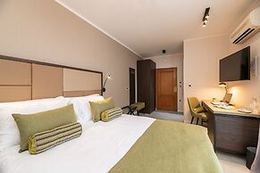 Rivalmare Boutique Hotel