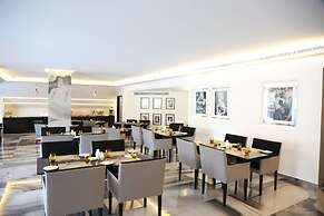 Royal Tulip Achrafieh