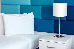 The Wave Hotel at Condado