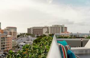 The Wave Hotel at Condado