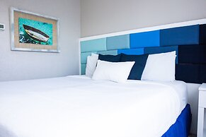 The Wave Hotel at Condado