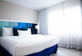 The Wave Hotel at Condado