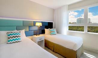 The Wave Hotel at Condado