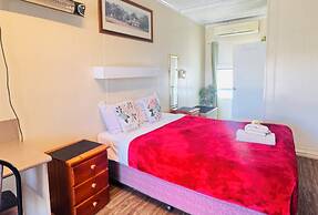 Charters Towers Motel
