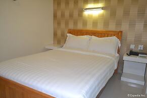 Casa Rafael Business Inn
