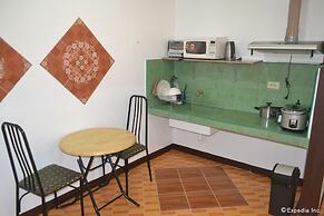 Antonio's Apartelle & Suites