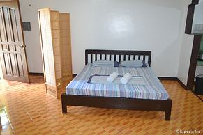 Antonio's Apartelle & Suites